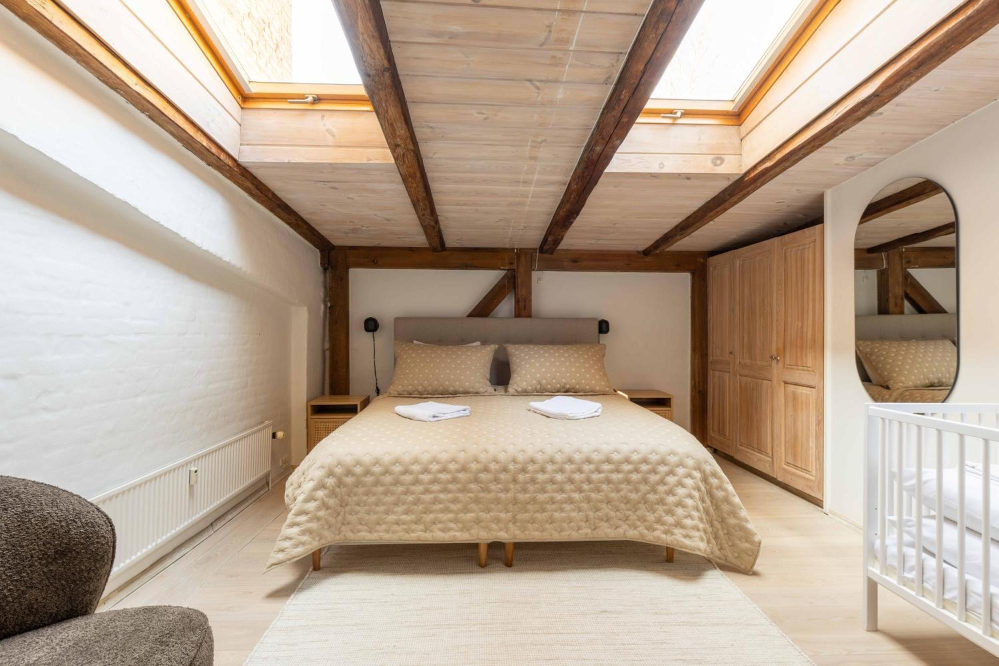 Apartamento Stylish Duplex In N